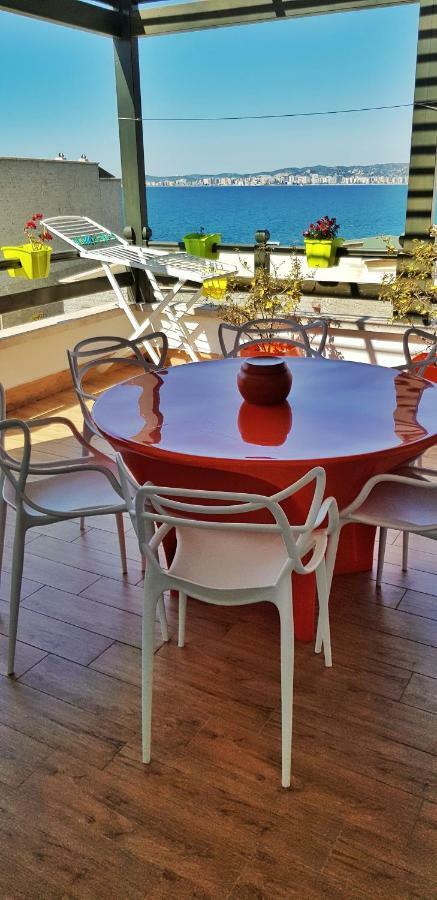 Vila Rina At Aquamarine Residence Vlorë Esterno foto